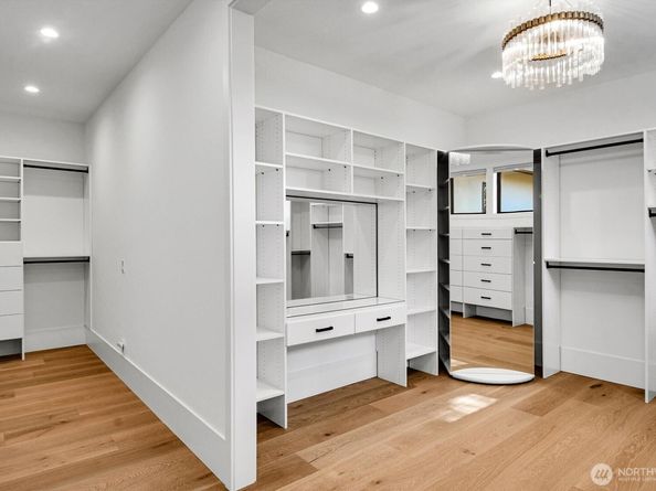 5632 NE 55th Street, Seattle WA 98105