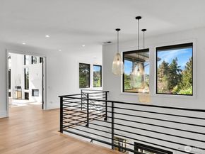 5632 NE 55th Street, Seattle WA 98105