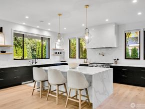 5632 NE 55th Street, Seattle WA 98105