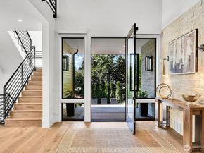 5632 NE 55th Street, Seattle WA 98105
