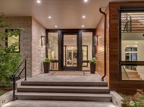 5632 NE 55th Street, Seattle WA 98105