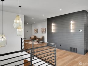 5632 NE 55th Street, Seattle WA 98105