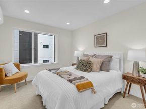 6402 Fauntleroy Way SW, Seattle WA 98136