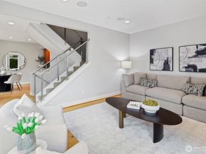 4202 Linden Avenue N, Seattle WA 98103
