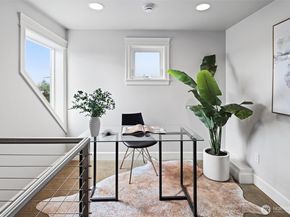 4202 Linden Avenue N, Seattle WA 98103