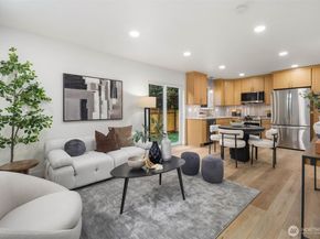 14035 2nd Avenue NW B, Seattle WA 98177