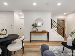 14035 2nd Avenue NW B, Seattle WA 98177