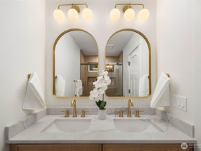 14035 2nd Avenue NW B, Seattle WA 98177