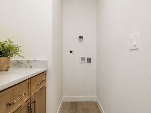 14035 2nd Avenue NW B, Seattle WA 98177