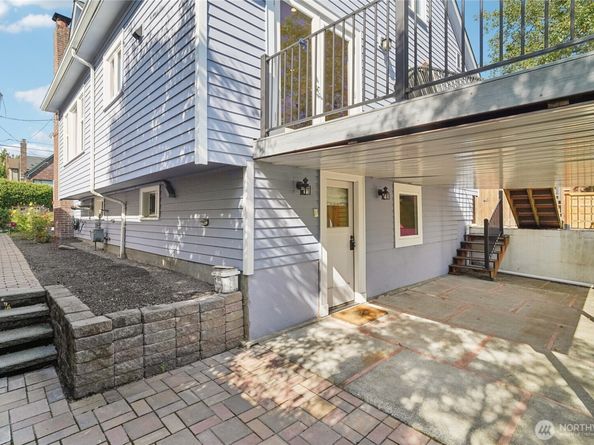 4714 4th Avenue NE, Seattle WA 98105