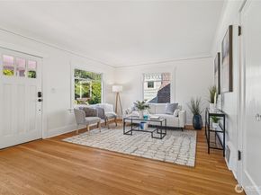 4714 4th Avenue NE, Seattle WA 98105