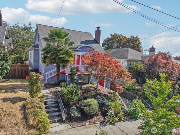 4714 4th Avenue NE, Seattle WA 98105
