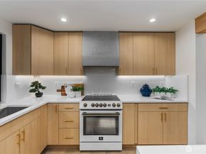 11715 SE 64th Street, Bellevue WA 98006
