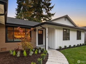 11715 SE 64th Street, Bellevue WA 98006