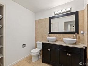 16125 Juanita Woodinville Way NE 604, Bothell WA 98011