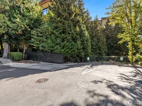 16125 Juanita Woodinville Way NE 604, Bothell WA 98011