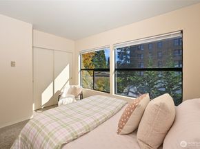 2827 Franklin Avenue E N9, Seattle WA 98102