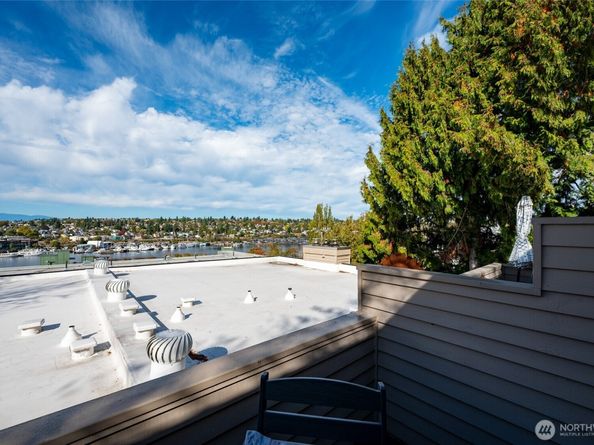 2827 Franklin Avenue E N9, Seattle WA 98102
