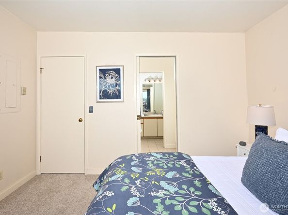 2827 Franklin Avenue E N9, Seattle WA 98102