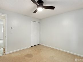 250 NE Silver Pine Drive, Bremerton WA 98311