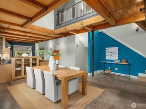 4029 Ashworth Avenue N, Seattle WA 98103