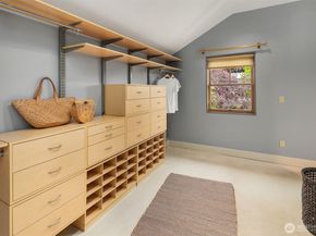 4029 Ashworth Avenue N, Seattle WA 98103