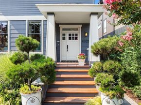 4029 Ashworth Avenue N, Seattle WA 98103