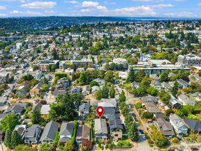 4029 Ashworth Avenue N, Seattle WA 98103