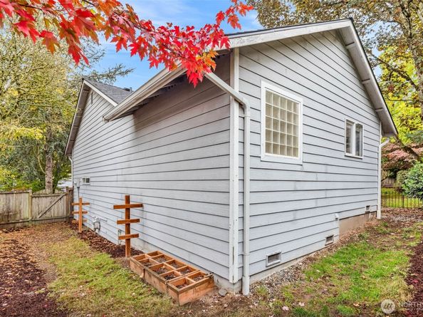 3212 200th Place SE, Bothell WA 98012