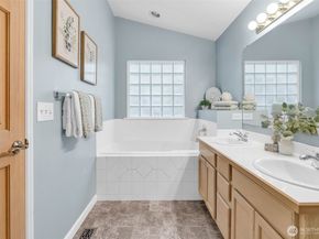3212 200th Place SE, Bothell WA 98012