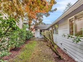 3212 200th Place SE, Bothell WA 98012