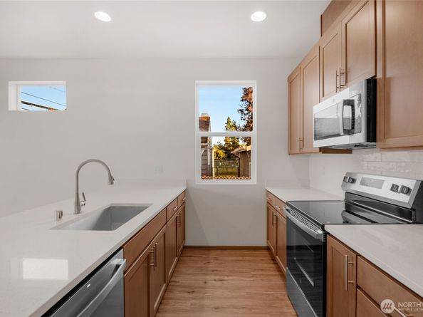 1925 Lombard Avenue A,B,C, Everett WA 98201