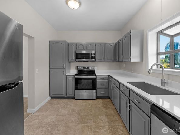 1925 Lombard Avenue A,B,C, Everett WA 98201