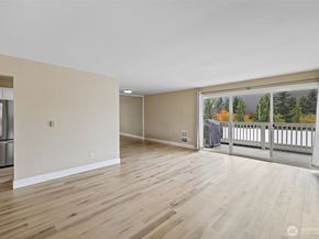 5021 Ripley Lane N 212, Renton WA 98056