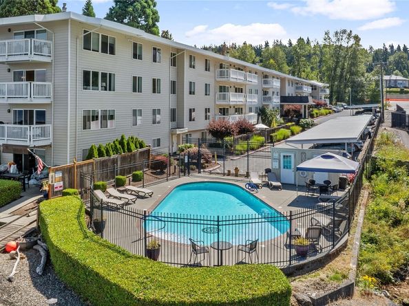 5021 Ripley Lane N 212, Renton WA 98056