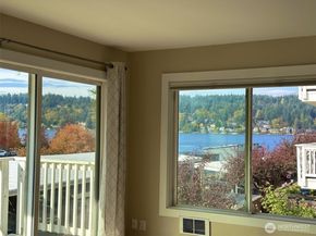 5021 Ripley Lane N 212, Renton WA 98056
