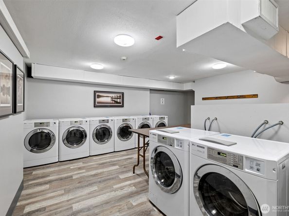 5021 Ripley Lane N 212, Renton WA 98056