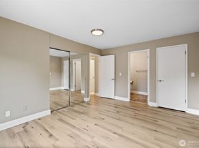 5021 Ripley Lane N 212, Renton WA 98056