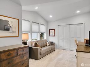 302 6th Avenue S, Edmonds WA 98020