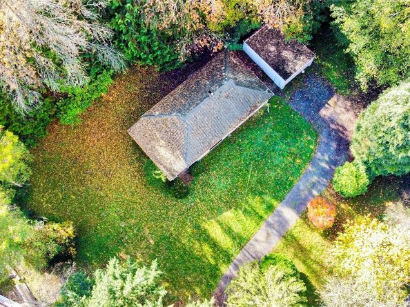 6614 E Mercer Way, Mercer Island WA 98040