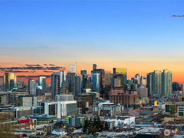 2236 Fairview Avenue E B, Seattle WA 98102