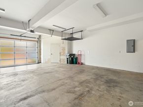215 A 26th Avenue E, Seattle WA 98112