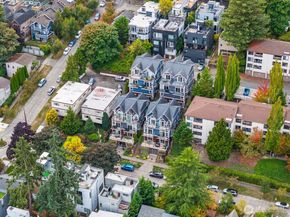 215 A 26th Avenue E, Seattle WA 98112