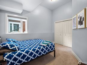 215 A 26th Avenue E, Seattle WA 98112