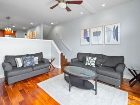 215 A 26th Avenue E, Seattle WA 98112