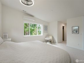 825 206th Avenue NE, Sammamish WA 98074