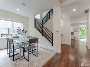 825 206th Avenue NE, Sammamish WA 98074