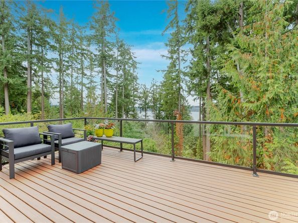 825 206th Avenue NE, Sammamish WA 98074