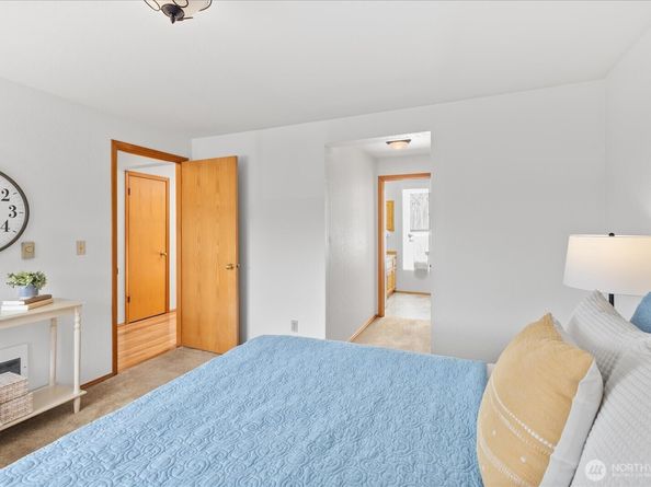 603 7th Avenue N A306, Edmonds WA 98020