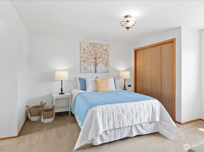 603 7th Avenue N A306, Edmonds WA 98020
